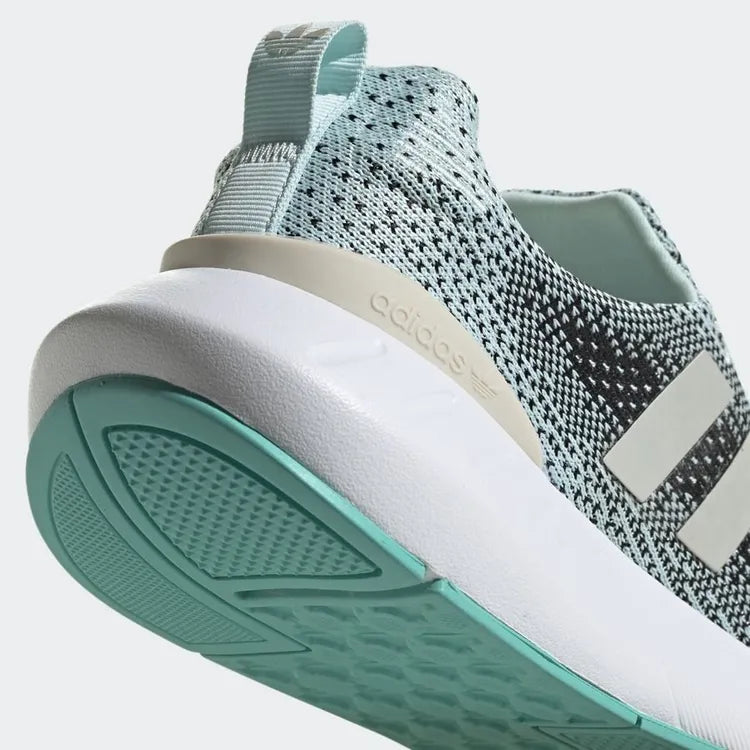 Adidas Chaussure Swift Run 22